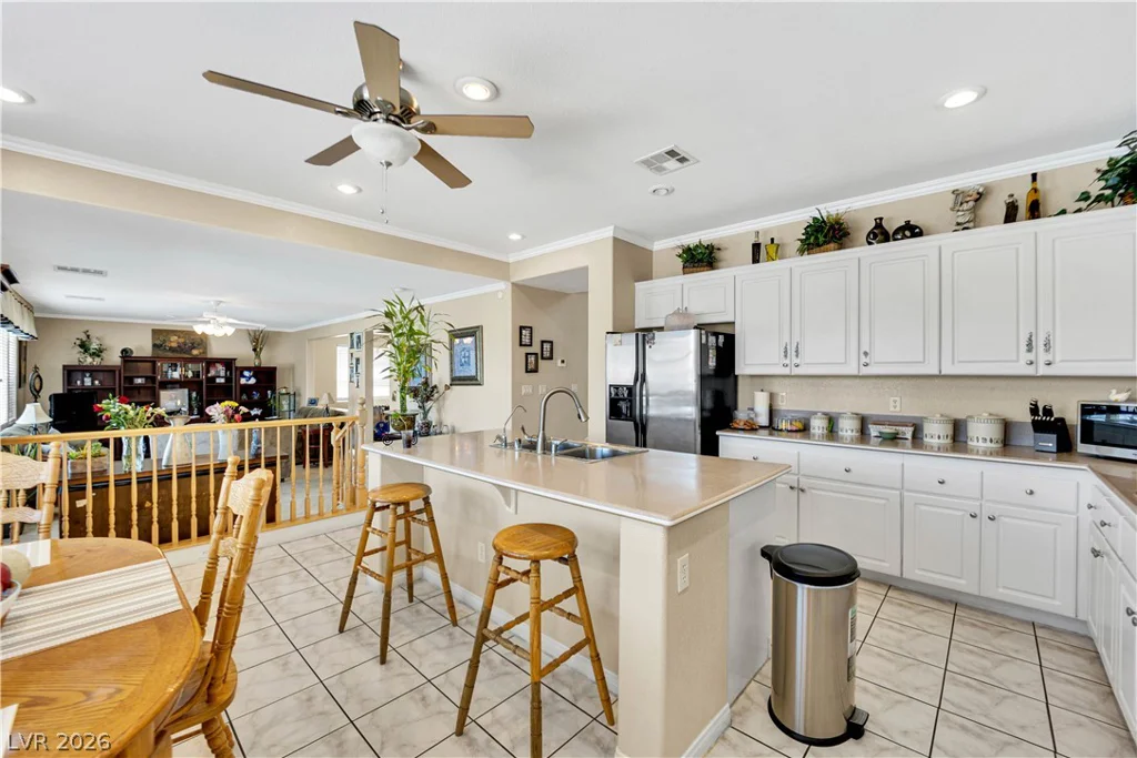 3016 Palace Gate, Las Vegas, NV 89117