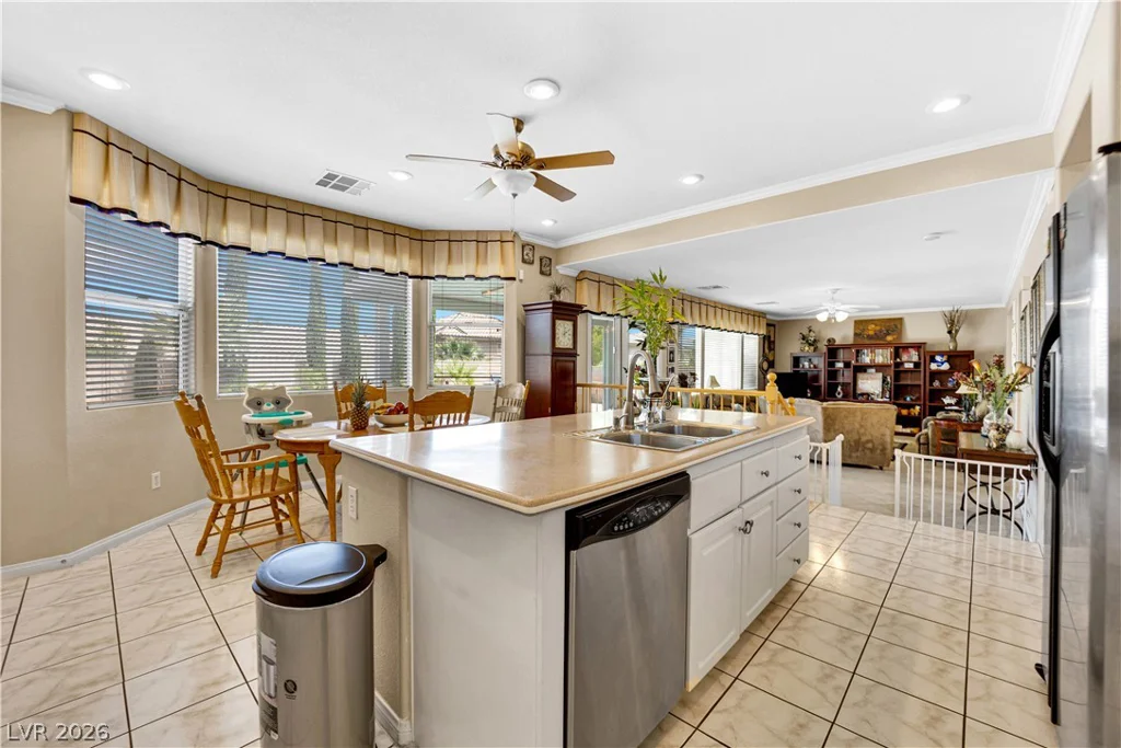 3016 Palace Gate, Las Vegas, NV 89117