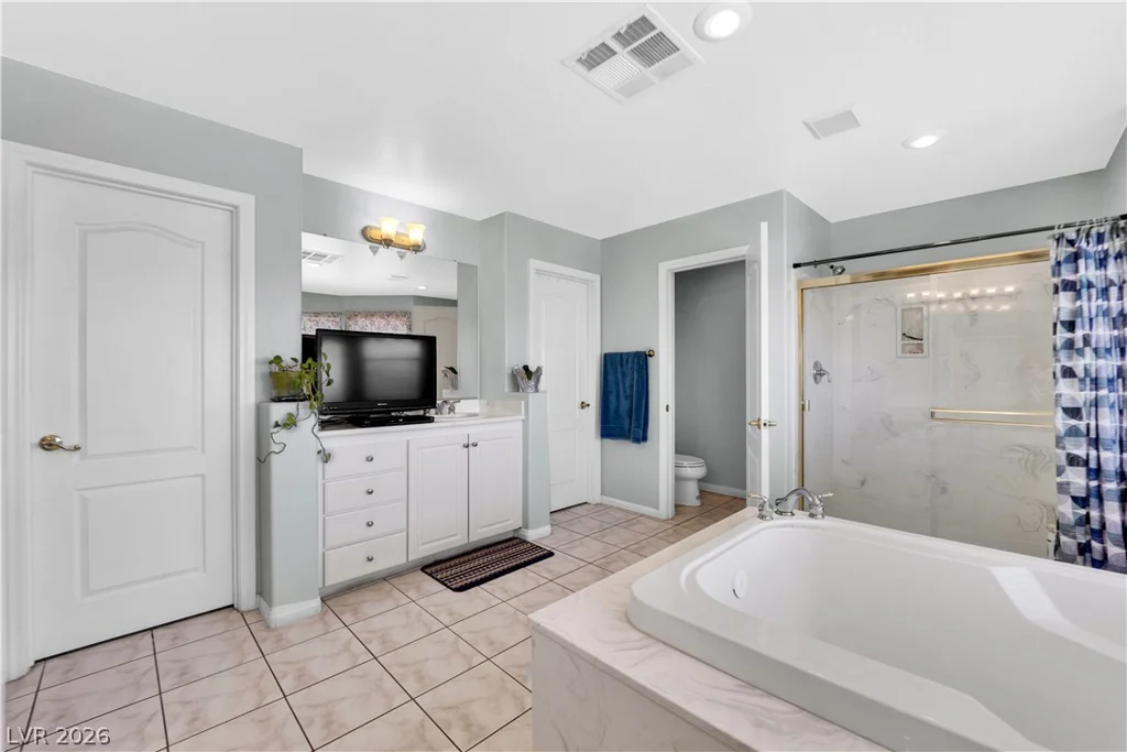 3016 Palace Gate, Las Vegas, NV 89117