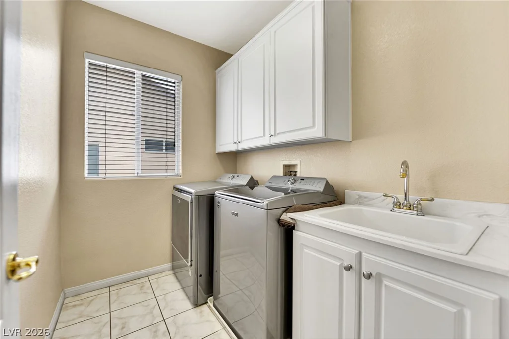 3016 Palace Gate, Las Vegas, NV 89117
