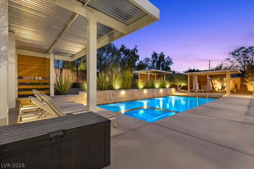 8479 Hickam, Las Vegas, NV 89129