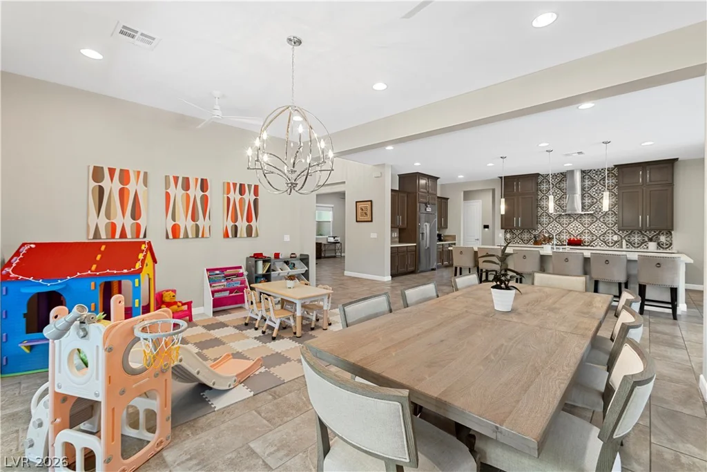 8479 Hickam, Las Vegas, NV 89129