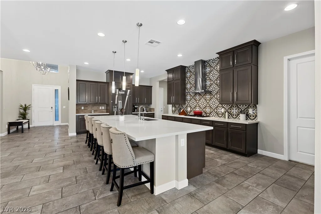 8479 Hickam, Las Vegas, NV 89129