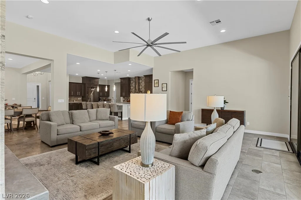 8479 Hickam, Las Vegas, NV 89129