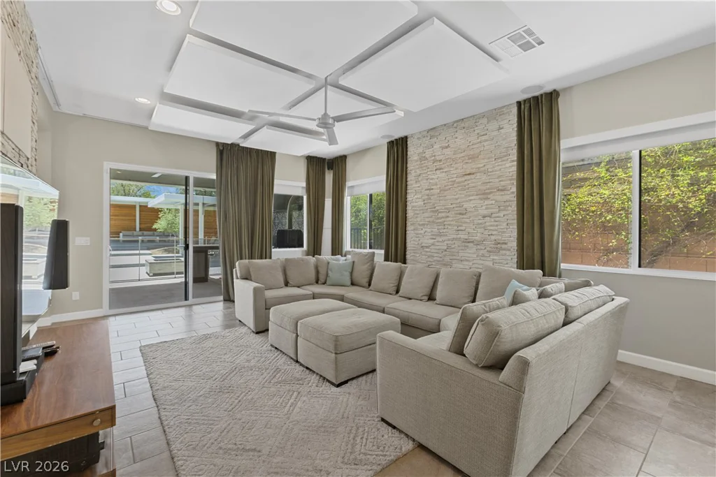 8479 Hickam, Las Vegas, NV 89129