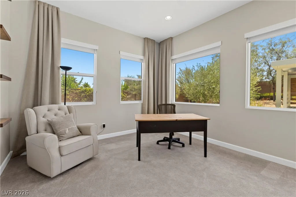 8479 Hickam, Las Vegas, NV 89129