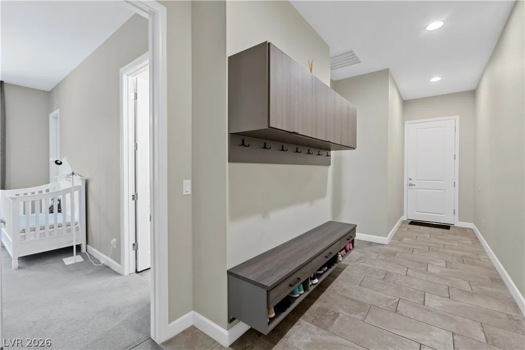 8479 Hickam, Las Vegas, NV 89129