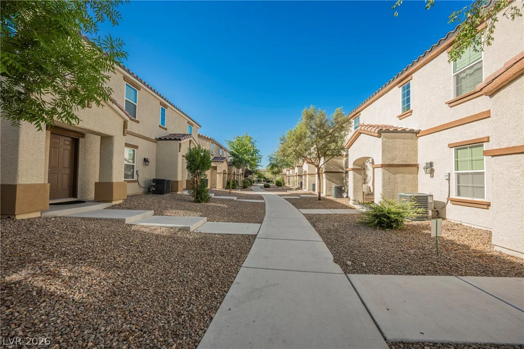4574 Dover Straight, Las Vegas, NV 89115