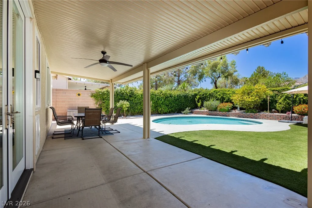 3237 Ridgecliff, Las Vegas, NV 89129
