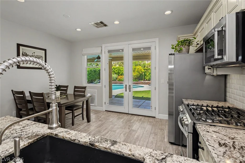3237 Ridgecliff, Las Vegas, NV 89129