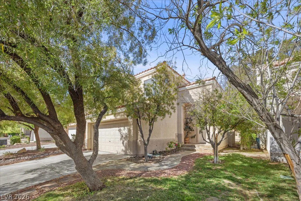 2213 White Mist, Las Vegas, NV 89134
