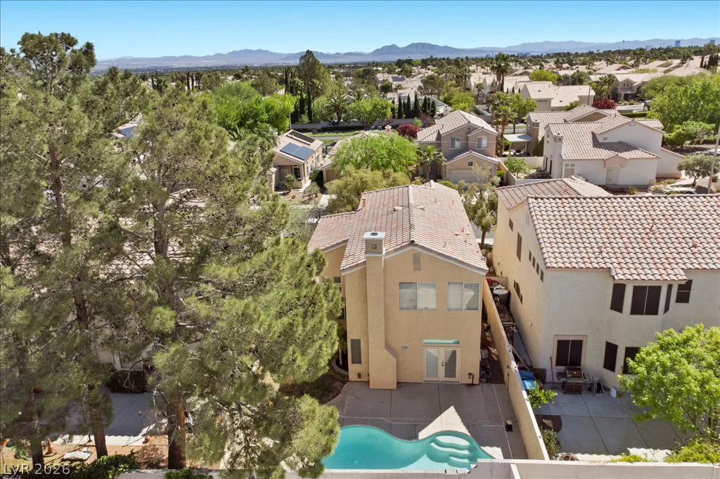 2213 White Mist, Las Vegas, NV 89134