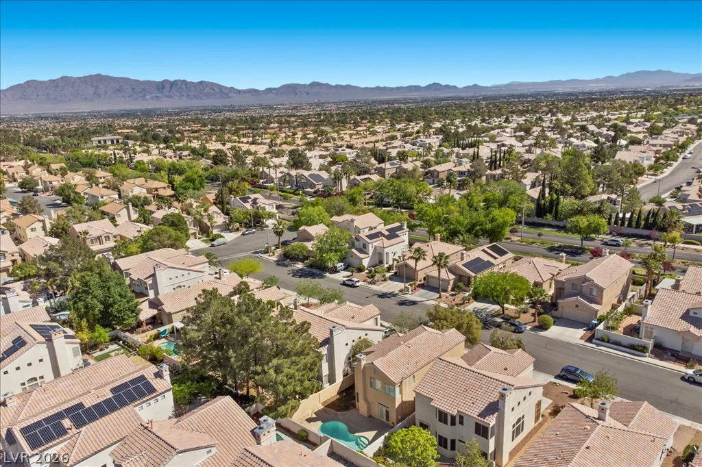 2213 White Mist, Las Vegas, NV 89134