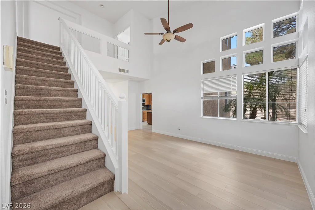 2213 White Mist, Las Vegas, NV 89134