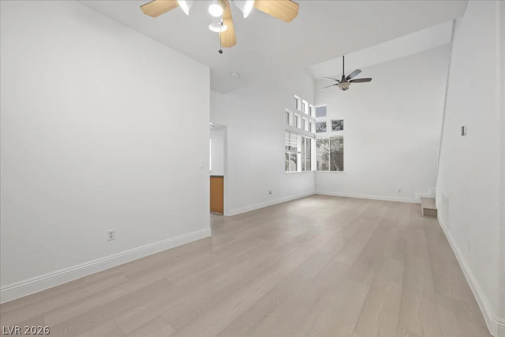 2213 White Mist, Las Vegas, NV 89134