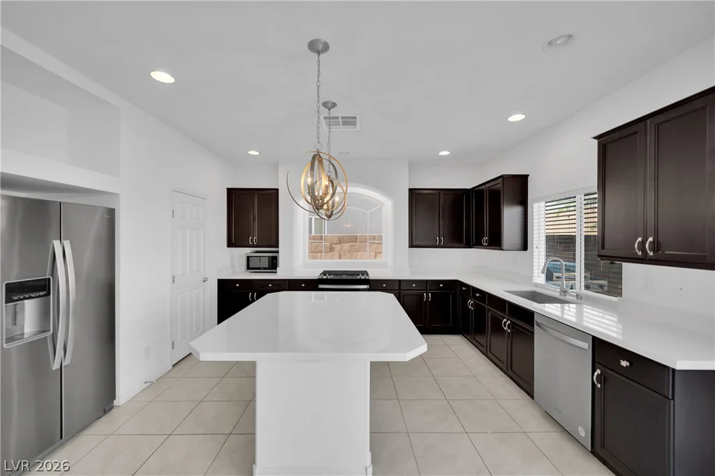 10307 Rolling Bay, Las Vegas, NV 89141