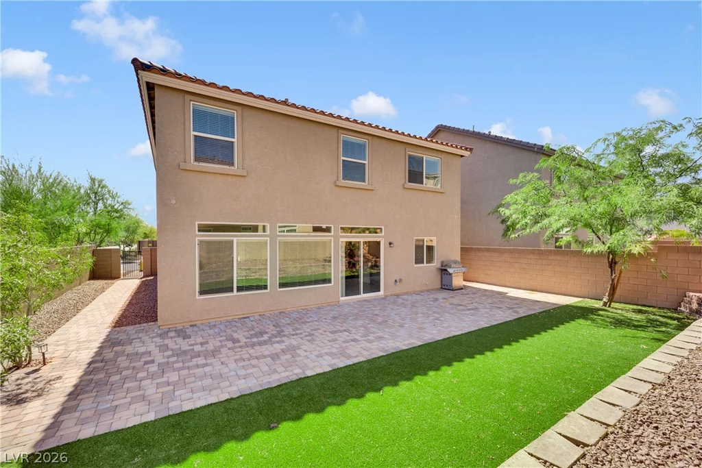 10307 Rolling Bay, Las Vegas, NV 89141