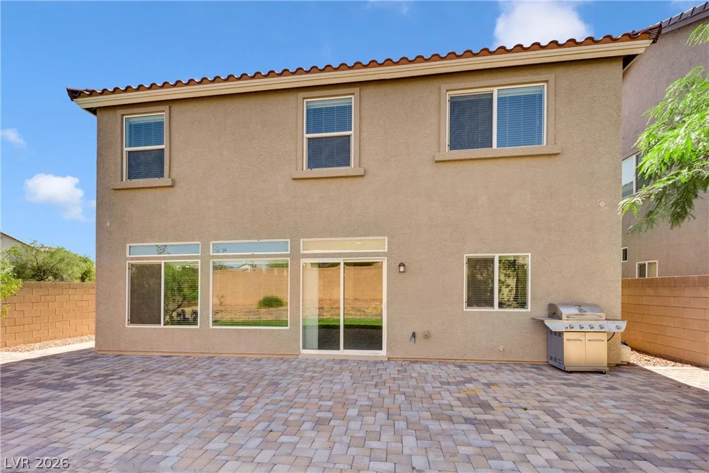 10307 Rolling Bay, Las Vegas, NV 89141