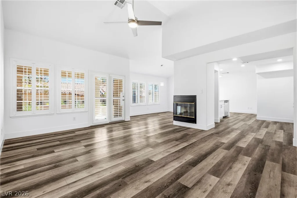 1904 Bradbury Circle, Las Vegas, NV 89128