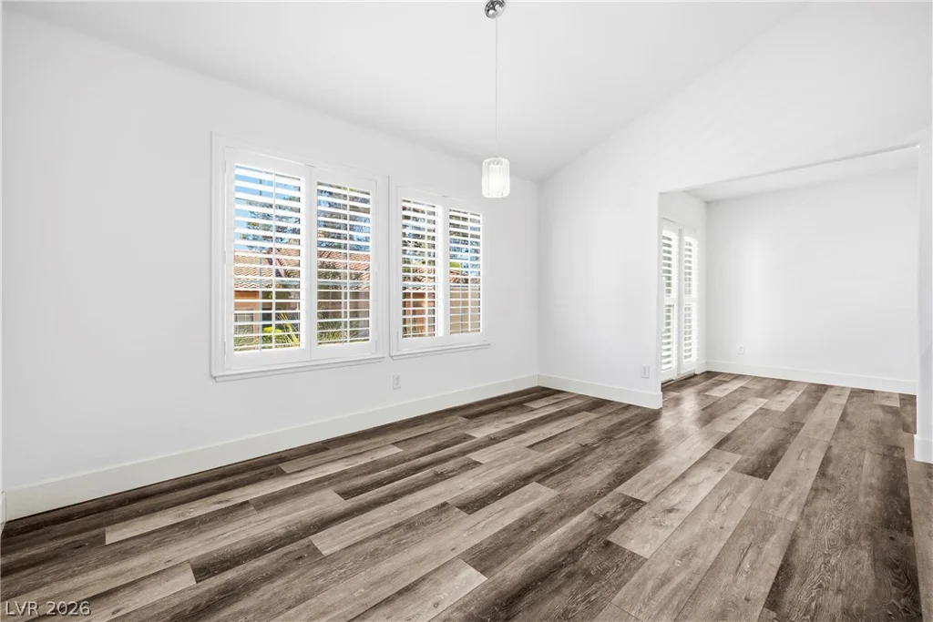 1904 Bradbury Circle, Las Vegas, NV 89128