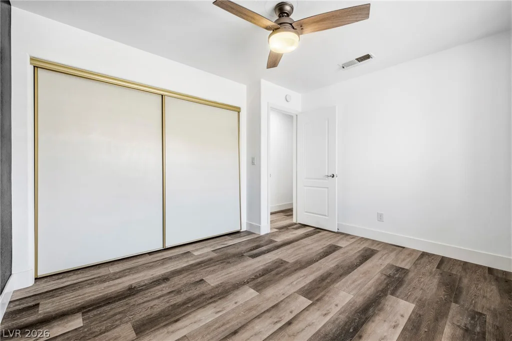 1904 Bradbury Circle, Las Vegas, NV 89128