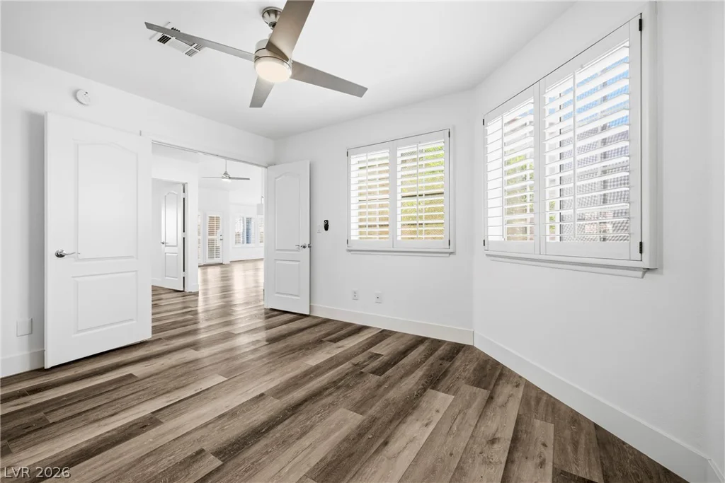 1904 Bradbury Circle, Las Vegas, NV 89128