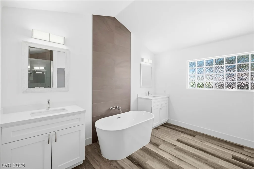 1904 Bradbury Circle, Las Vegas, NV 89128