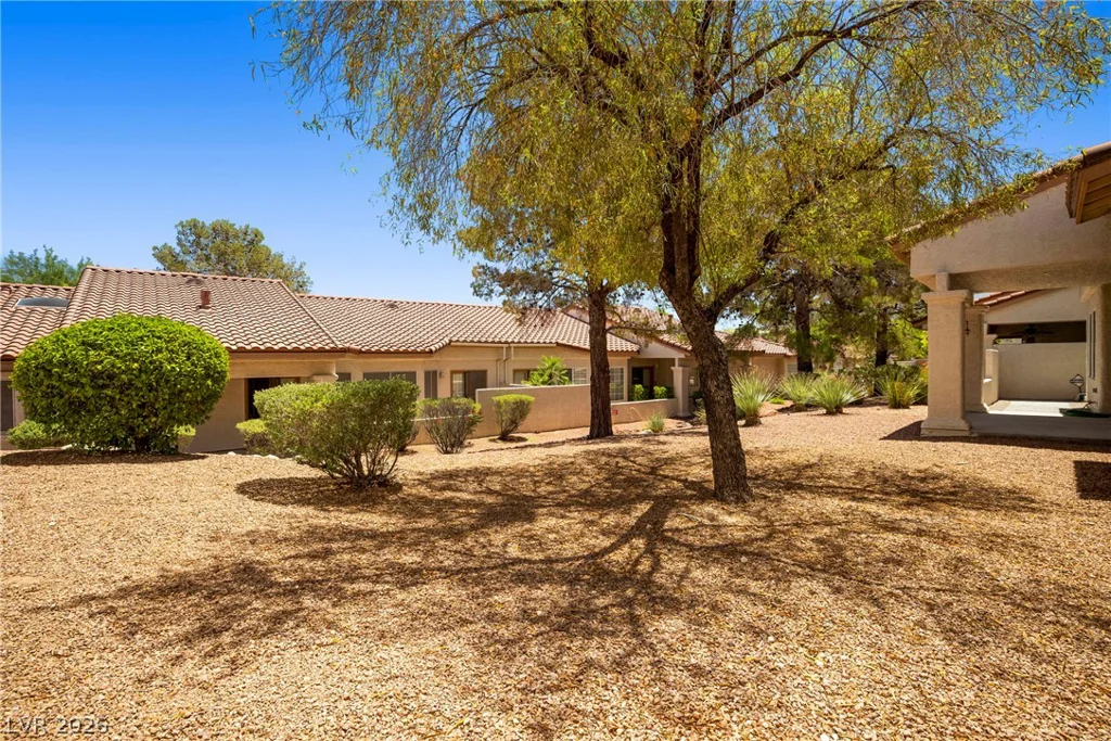 1904 Bradbury Circle, Las Vegas, NV 89128