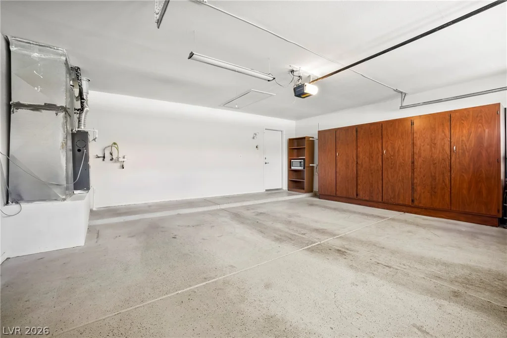 1904 Bradbury Circle, Las Vegas, NV 89128