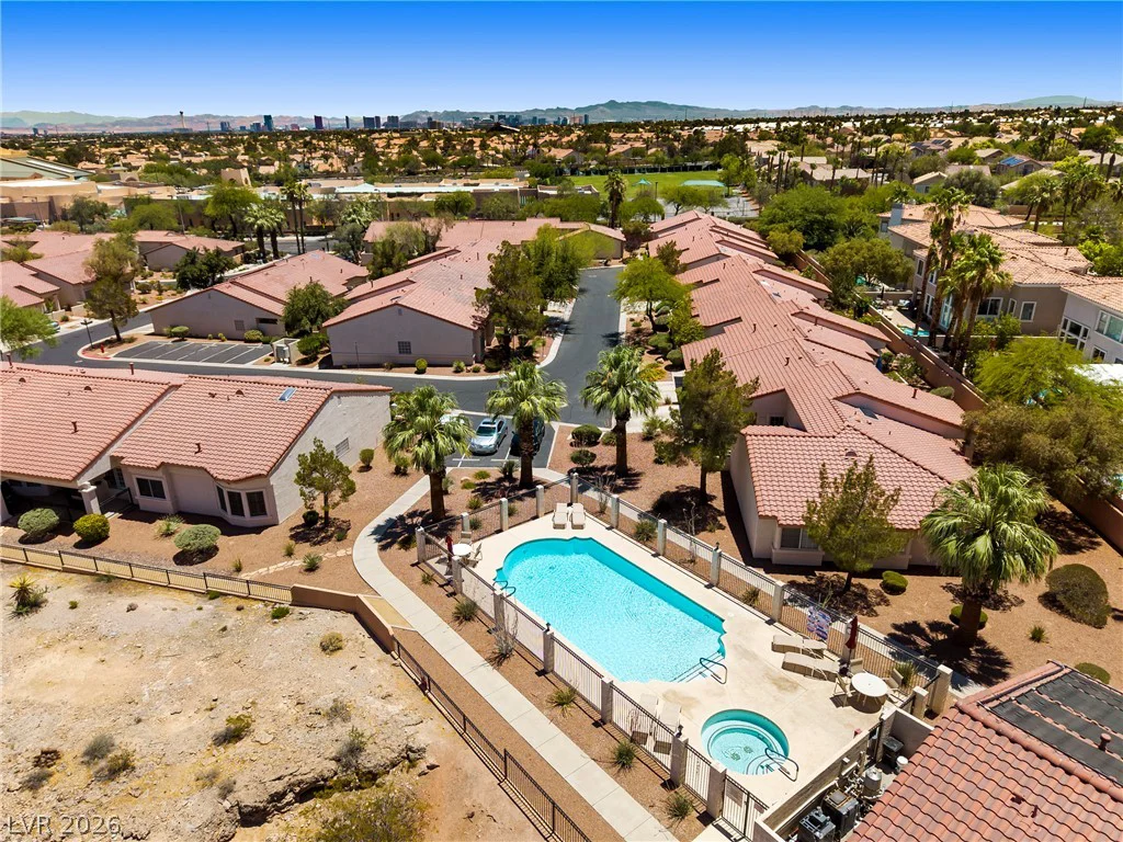 1904 Bradbury Circle, Las Vegas, NV 89128