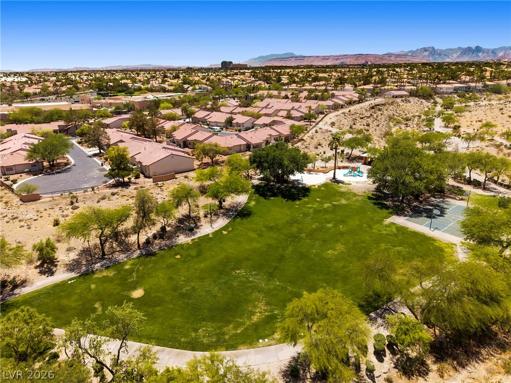 1904 Bradbury Circle, Las Vegas, NV 89128