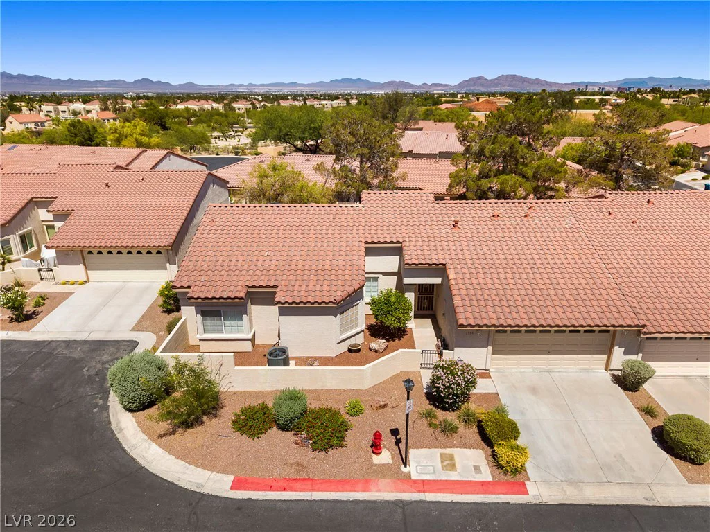 1904 Bradbury Circle, Las Vegas, NV 89128
