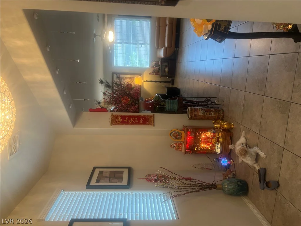 6490 Diablo, Las Vegas, NV 89118