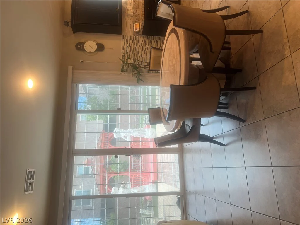 6490 Diablo, Las Vegas, NV 89118