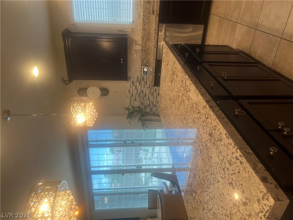 6490 Diablo, Las Vegas, NV 89118