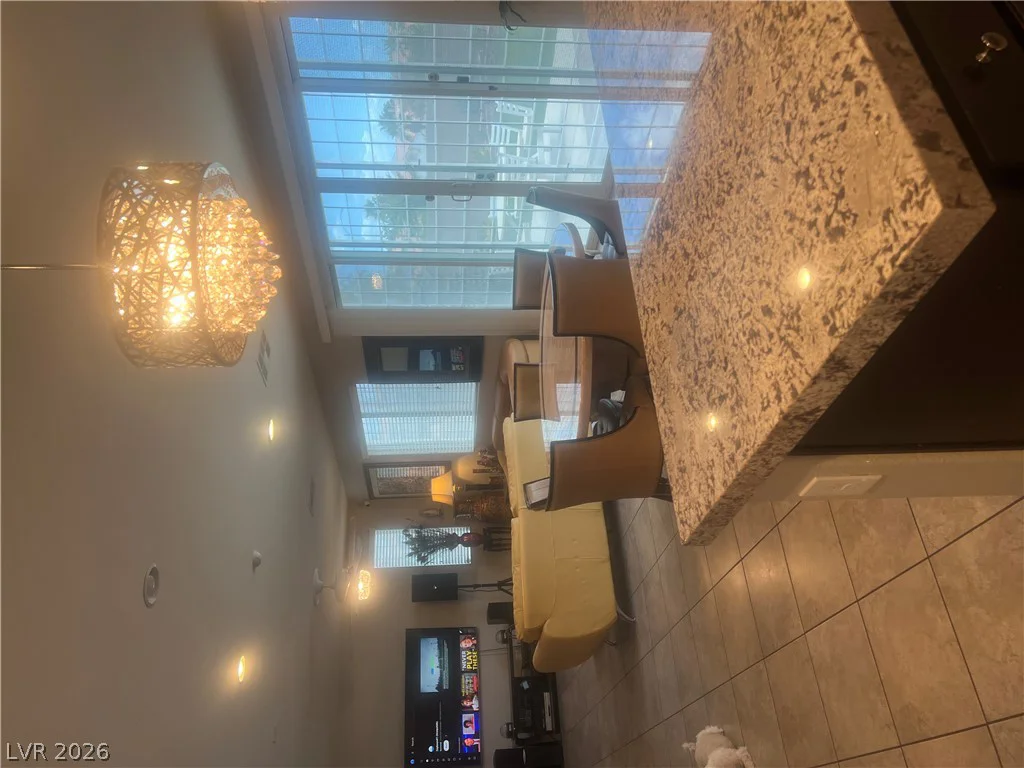 6490 Diablo, Las Vegas, NV 89118