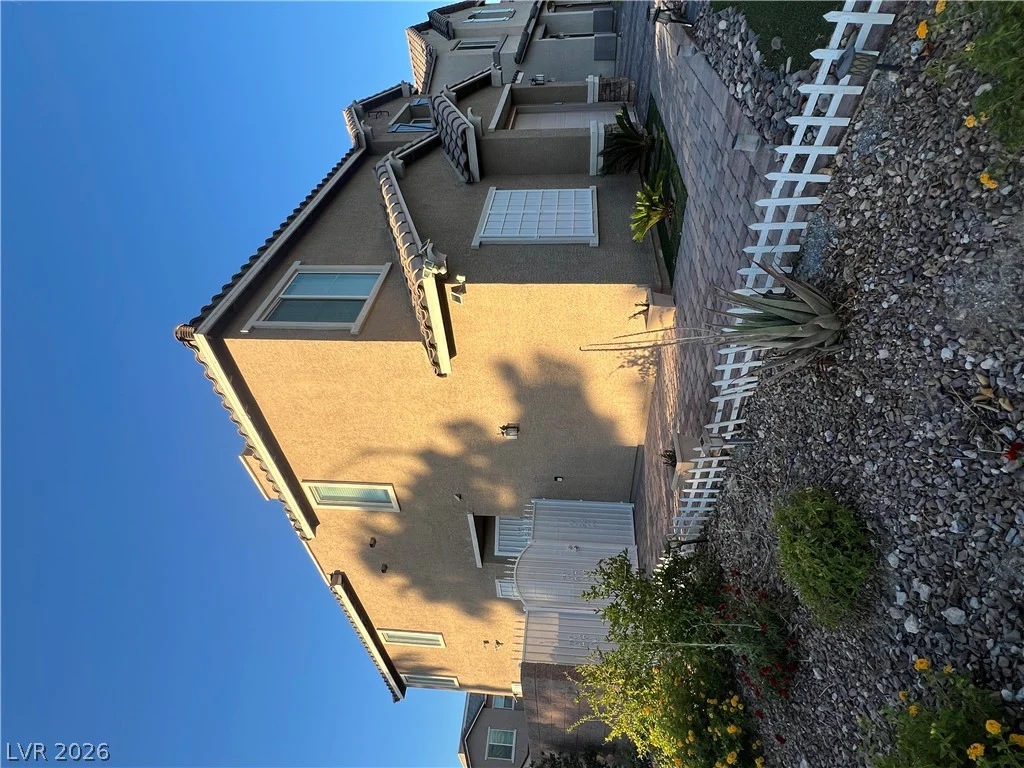 6490 Diablo, Las Vegas, NV 89118