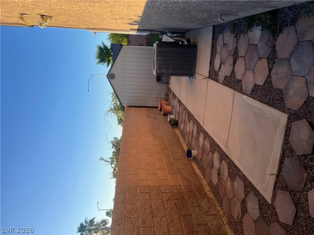 6490 Diablo, Las Vegas, NV 89118
