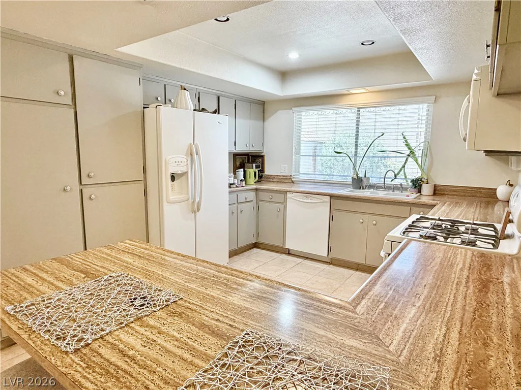 4175 Santa Terrasa, Las Vegas, NV 89121