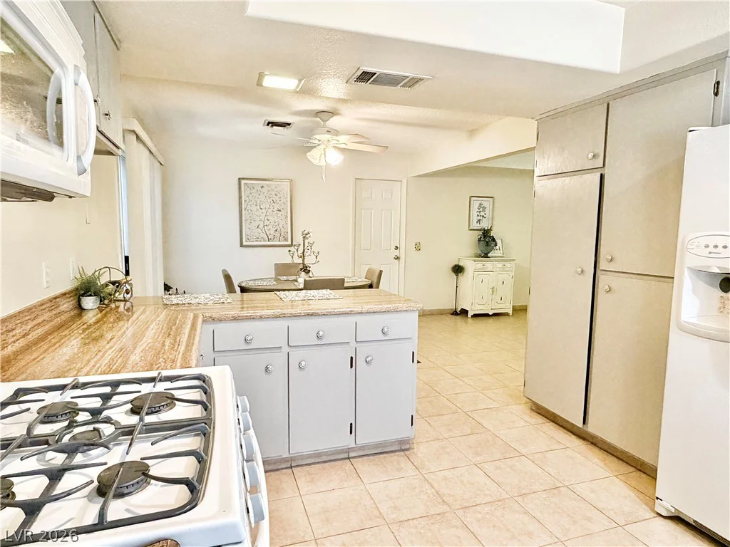 4175 Santa Terrasa, Las Vegas, NV 89121