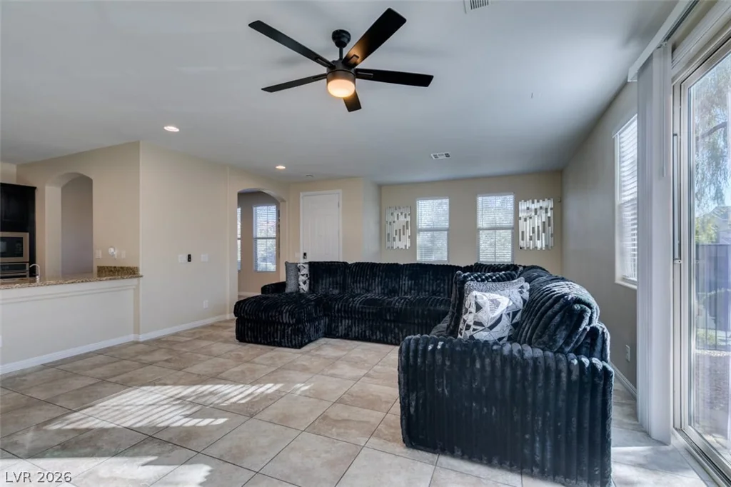 11083 Ketchikan, Las Vegas, NV 89179