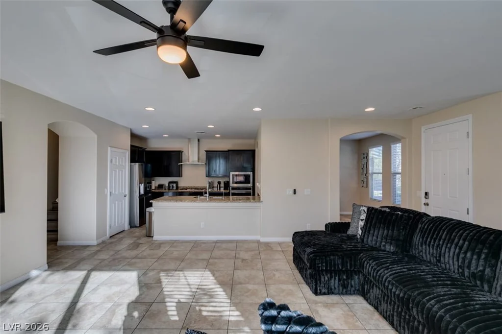11083 Ketchikan, Las Vegas, NV 89179
