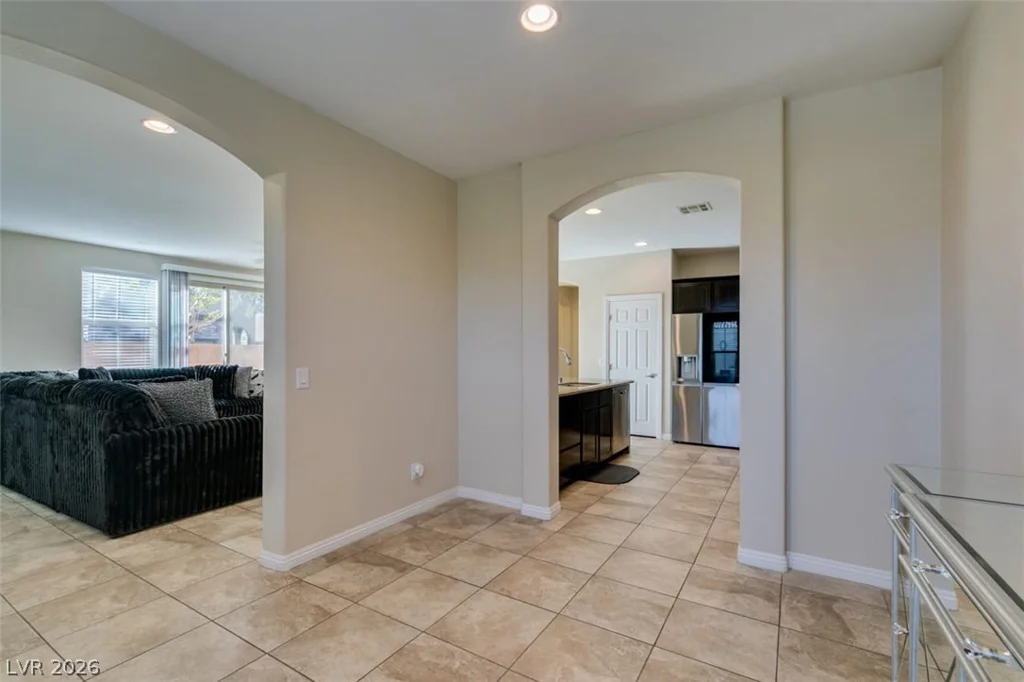 11083 Ketchikan, Las Vegas, NV 89179