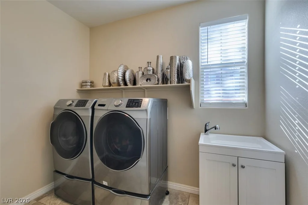 11083 Ketchikan, Las Vegas, NV 89179