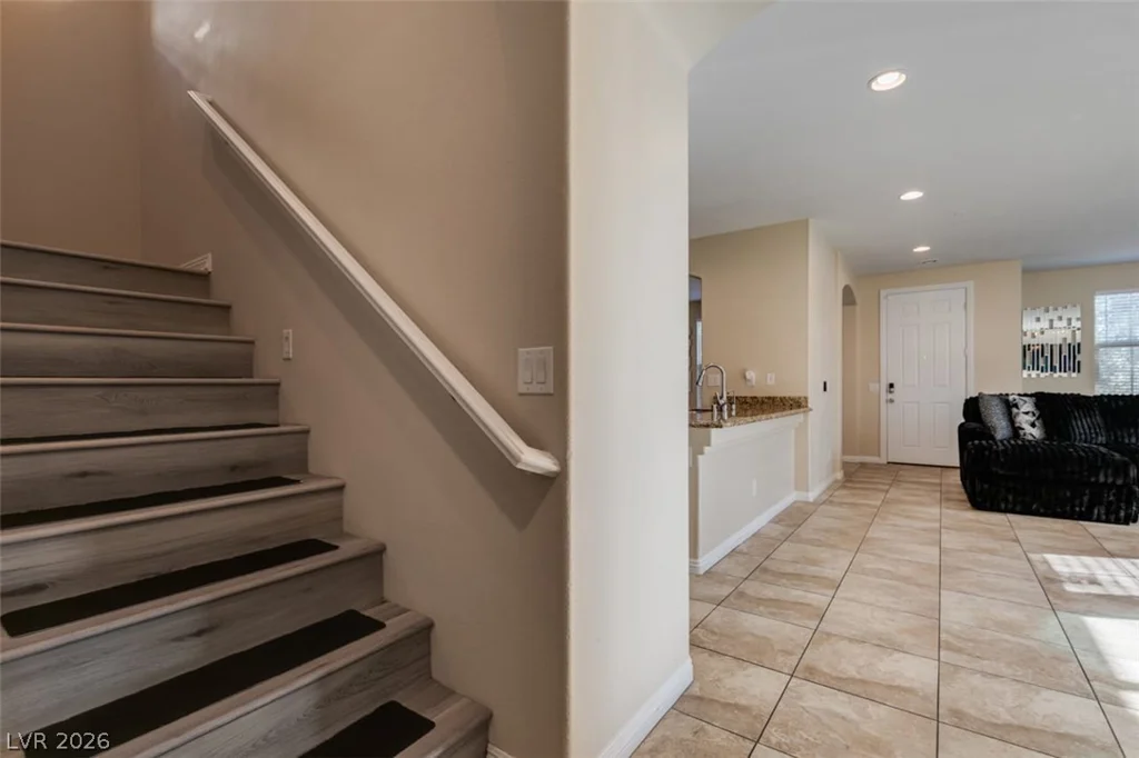 11083 Ketchikan, Las Vegas, NV 89179