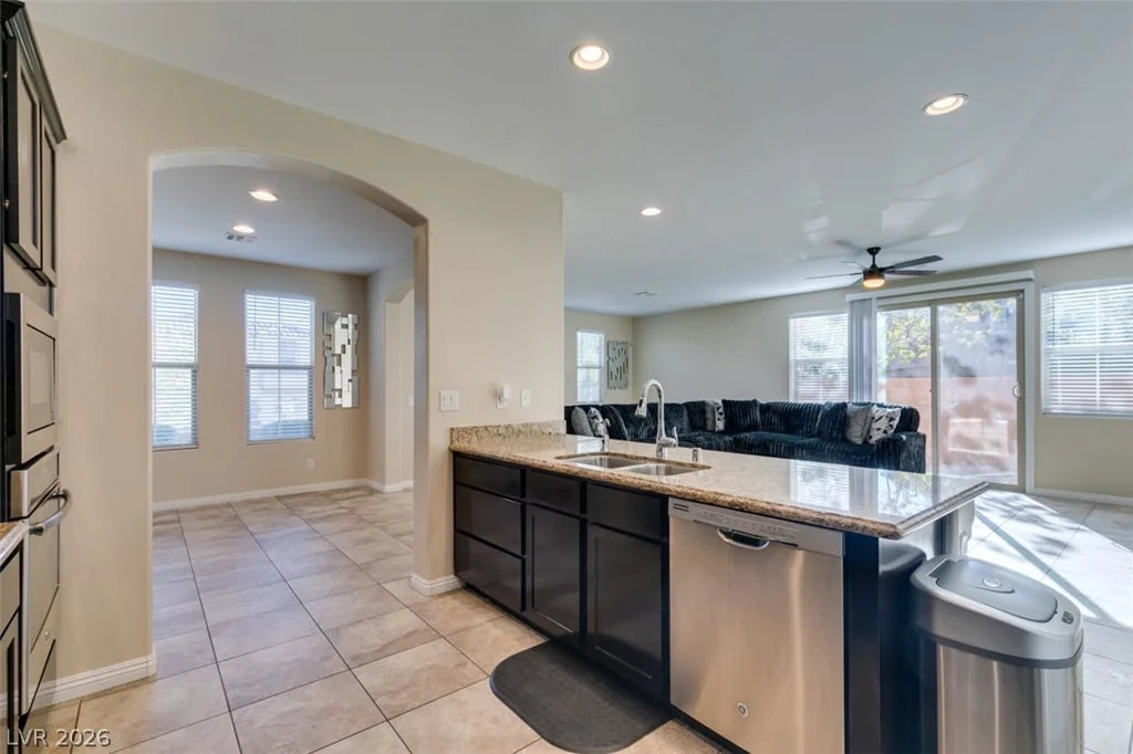 11083 Ketchikan, Las Vegas, NV 89179