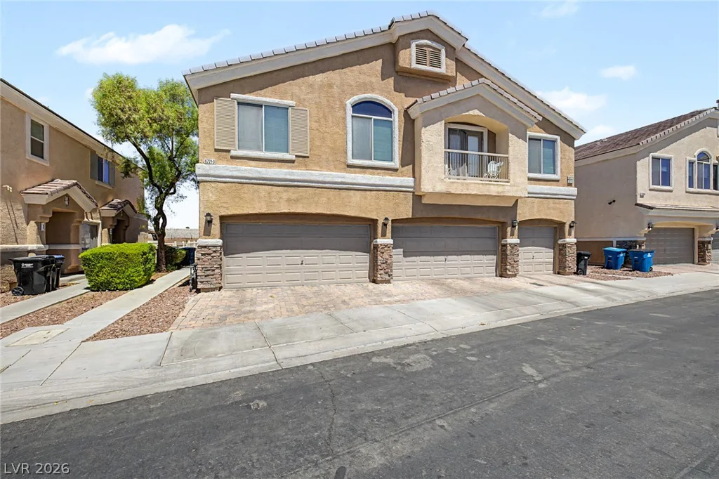 6721 Lookout Lodge, North Las Vegas, NV 89084