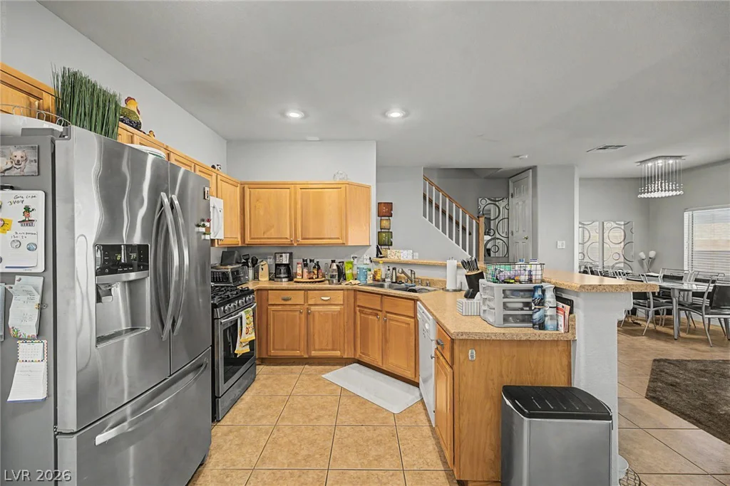 6721 Lookout Lodge, North Las Vegas, NV 89084