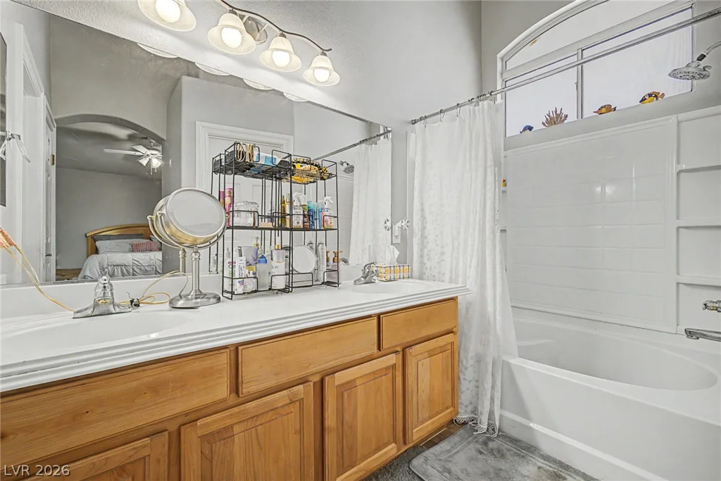 6721 Lookout Lodge, North Las Vegas, NV 89084