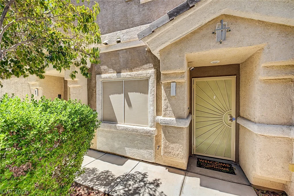 6721 Lookout Lodge, North Las Vegas, NV 89084